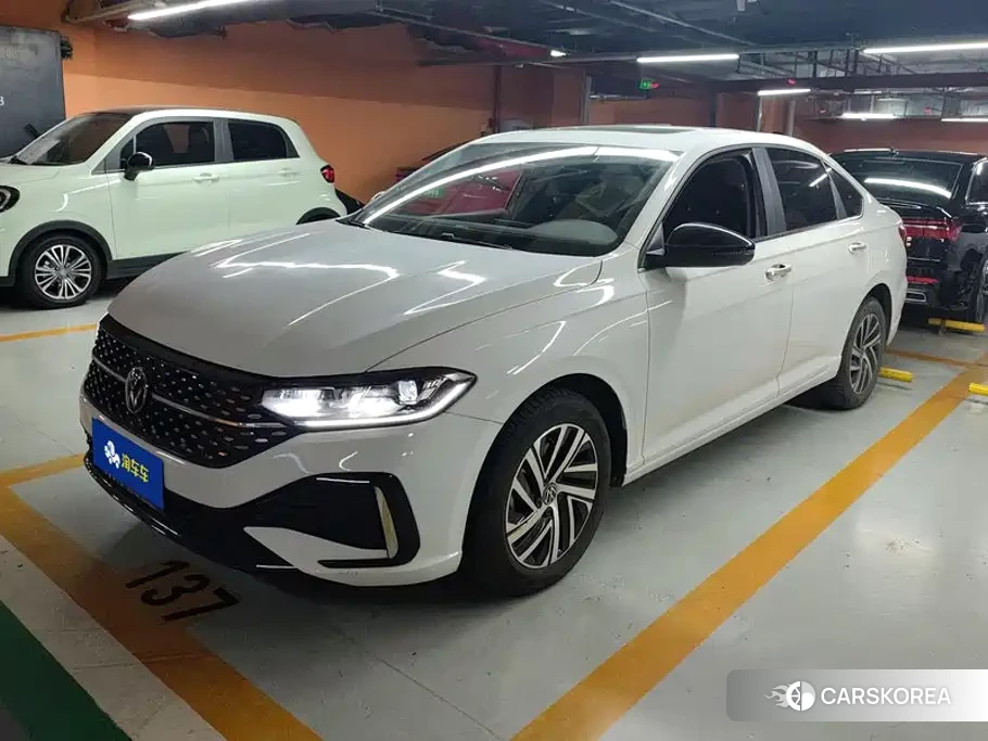Volkswagen Lavida 2024 Белый из Китая, фото 5