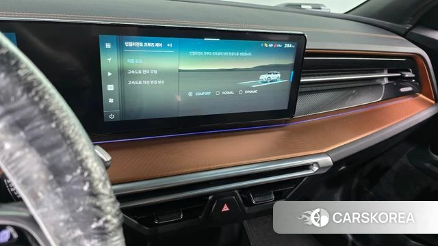 Ssangyong Torres EVX 2024 Серебристо-серый из Кореи, фото 5
