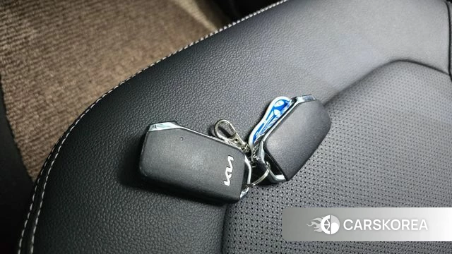 Kia The New Kia Ray 2023 Черный из Кореи, фото 5