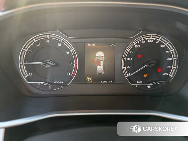 Geely Automobile Binyue 2020 Белый из Китая, фото 5