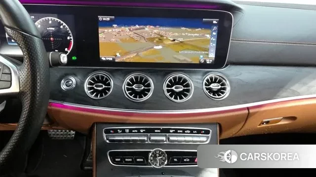 Mercedes-Benz E-Class W213 2018 Черный из Кореи, фото 5