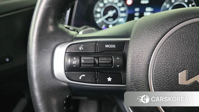 Kia Sportage 5th Generation 2022 Белый из Кореи, фото 5
