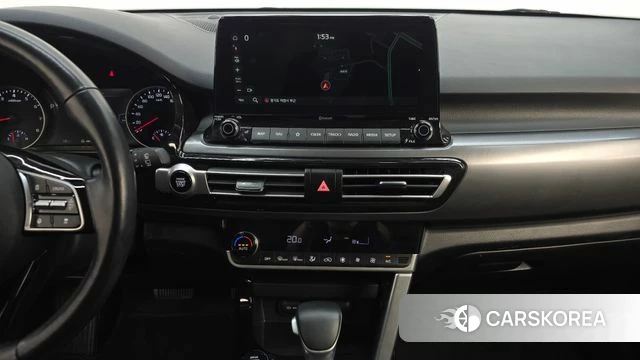 Kia Seltos 2022 Белый из Кореи, фото 5