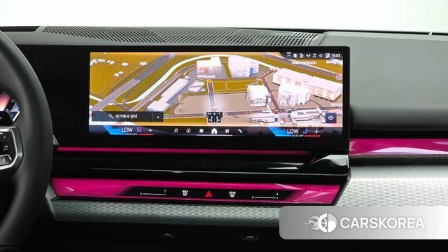 BMW 5 Series (G60) 2025 Светло-серебряный цвет из Кореи, фото 5