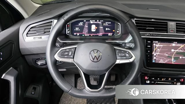 Volkswagen Tiguan second Generation 2021 Синий из Кореи, фото 5