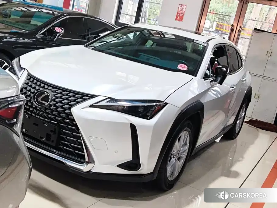 Lexus UX 2024 Белый из Китая, фото 6