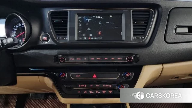 Kia The New Carnival 2019 Белый из Кореи, фото 5