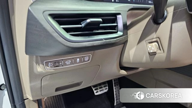 Kia K8 Hybrid 2023 Белый из Кореи, фото 5