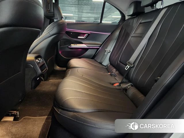 Mercedes-Benz E-Class W214 2025 Белый из Кореи, фото 5