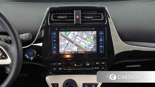 Toyota Prius 4th Generation 2018 Белый из Кореи, фото 5