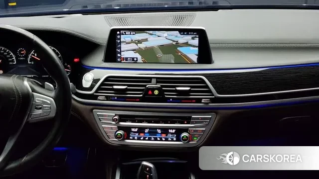 BMW 7 Series (G11) 2018 Черный из Кореи, фото 5