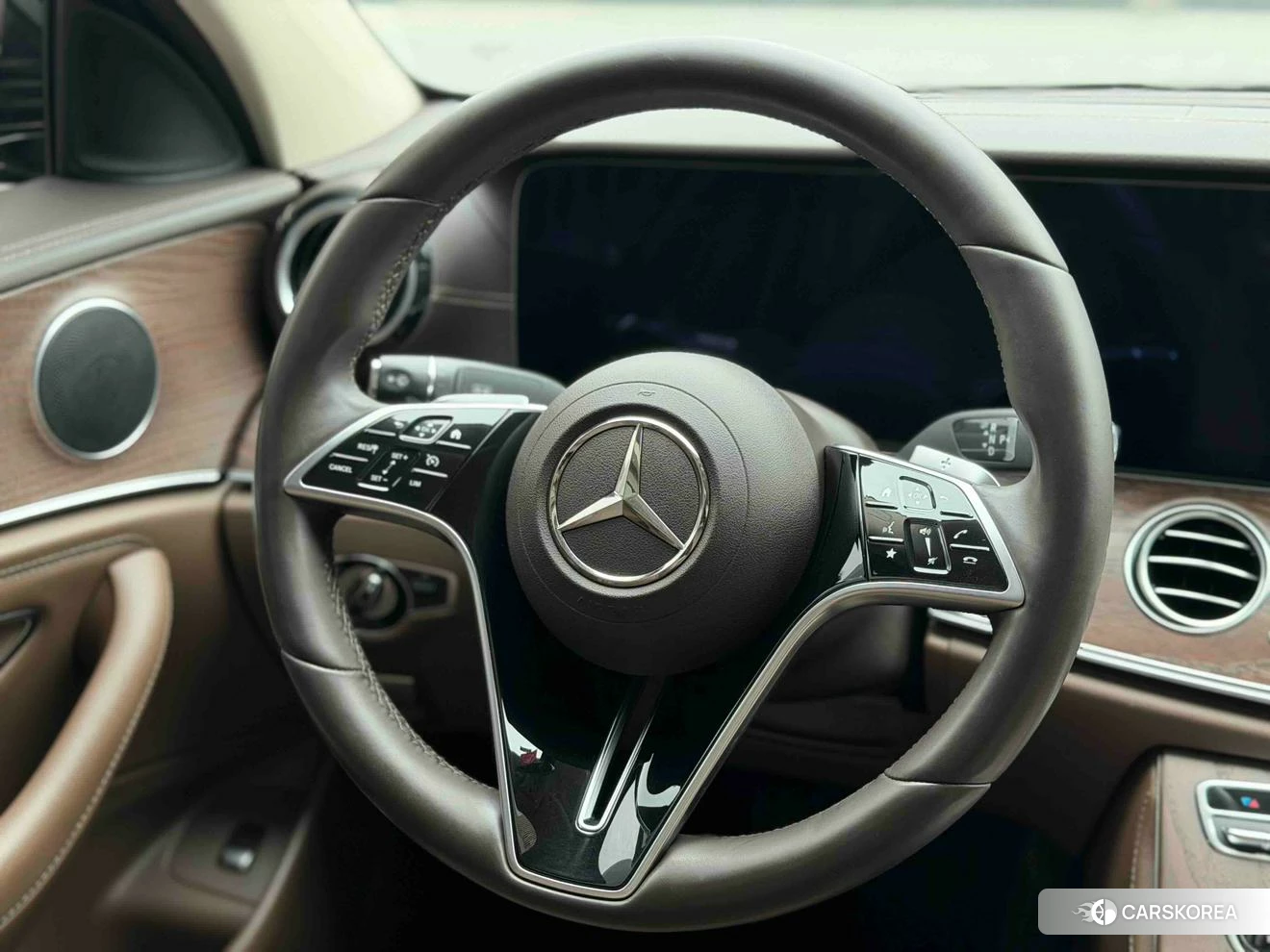 Mercedes-Benz E-class 2022 Черный из Китая, фото 5