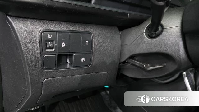 Hyundai Staria 2023 Серебряный из Кореи, фото 5