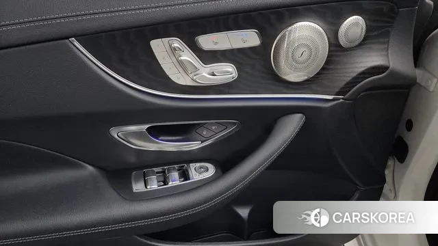 Mercedes-Benz E-Class W213 2023 Белый из Кореи, фото 5