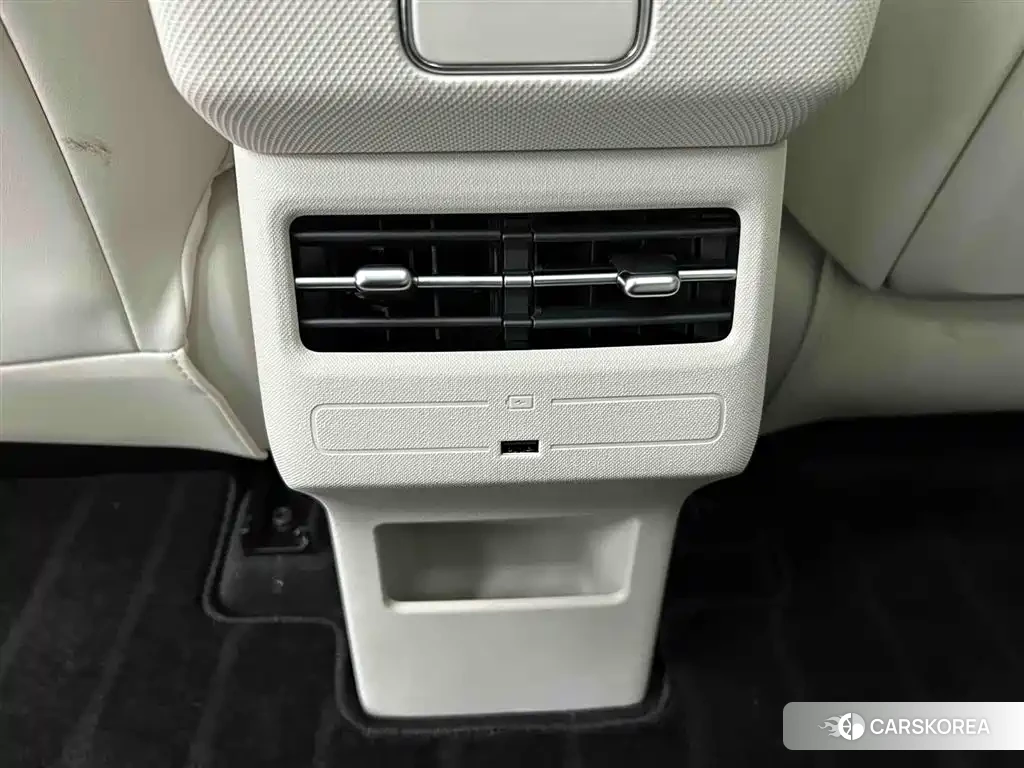 Toyota Platinum Wisdom 3X 2026 Черный из Китая, фото 5