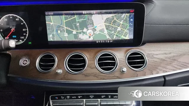 Mercedes-Benz E-Class W213 2019 Черный из Кореи, фото 5