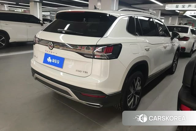 Volkswagen Tanyue 2023 Белый из Китая, фото 5