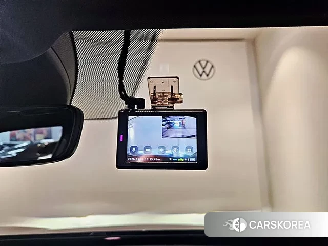 Volkswagen ID.4 2023 Небесно-голубой из Кореи, фото 5