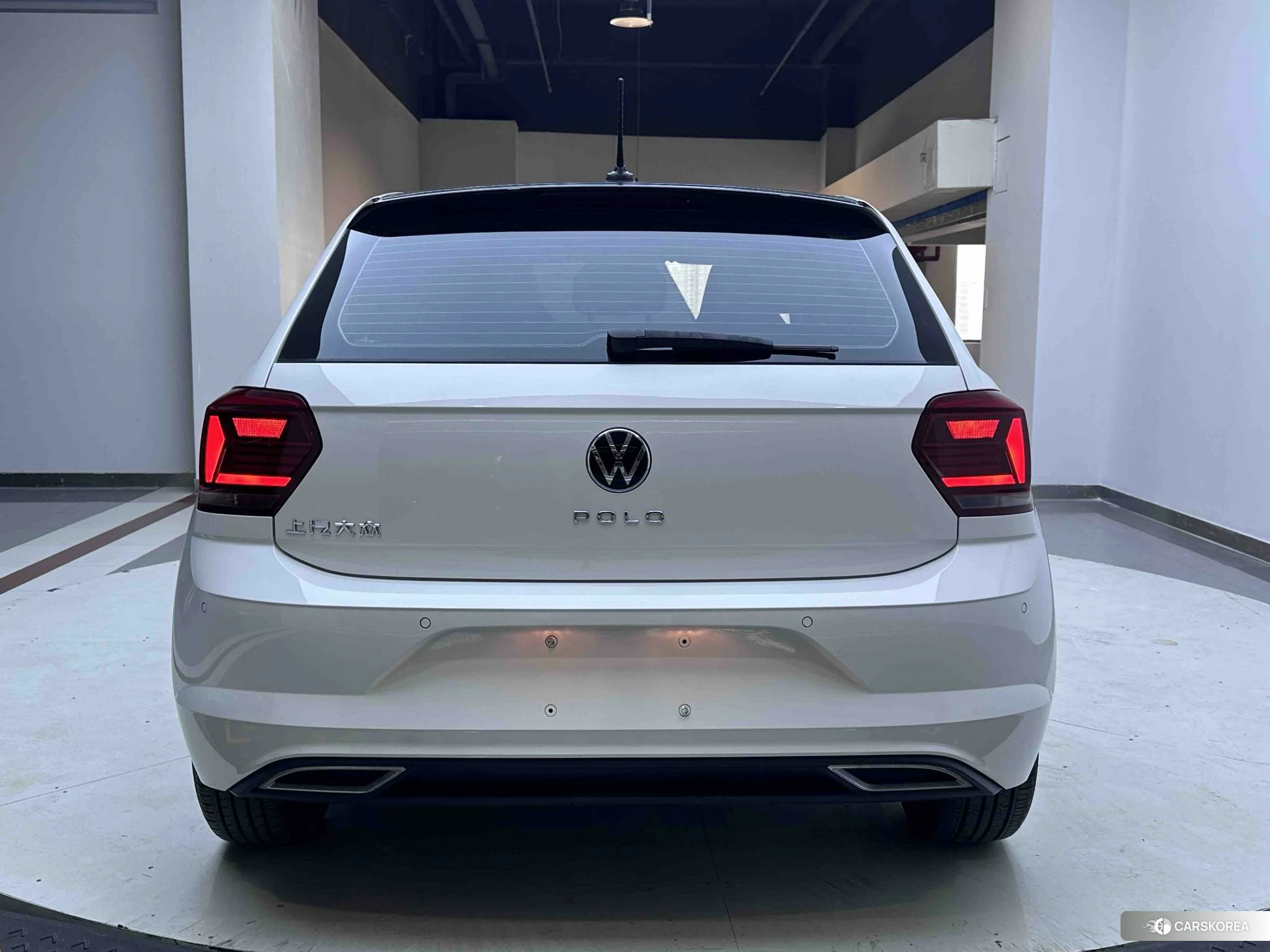 Volkswagen Polo 2021 Белый из Китая, фото 5