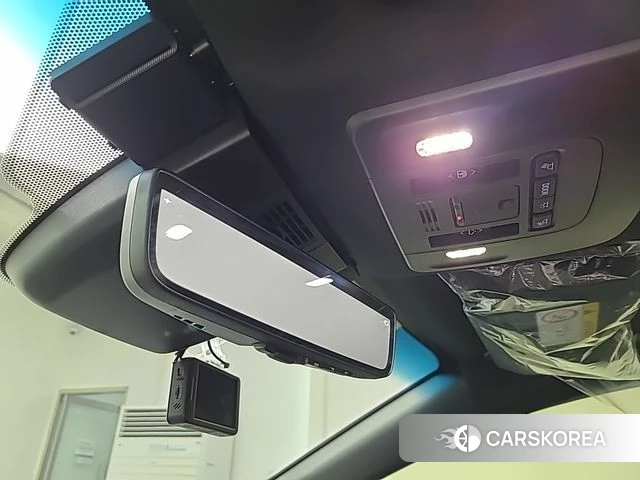 Toyota Camry (XV80) 2026 Белый из Кореи, фото 5