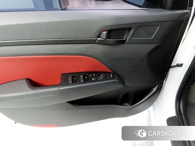 Hyundai Avante AD 2018 Белый из Кореи, фото 5