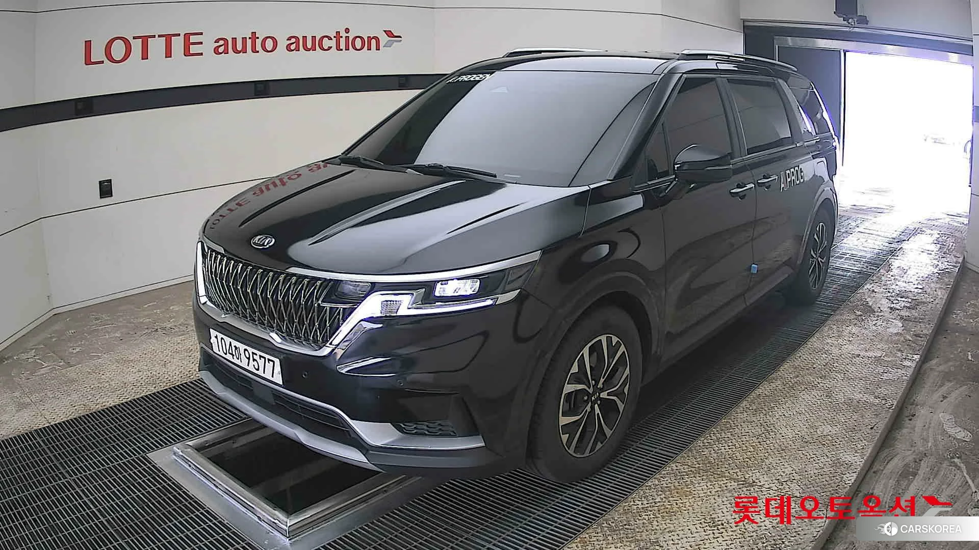 Kia Carnival 2021 Aurora Black Pearl из Кореи, фото 5