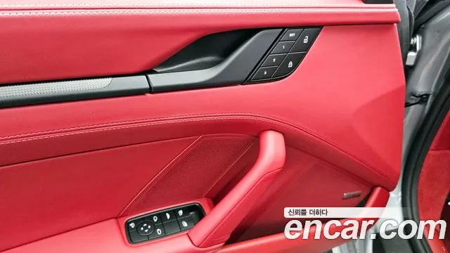 Porsche 911(992) 2023 Серебряный из Кореи, фото 5