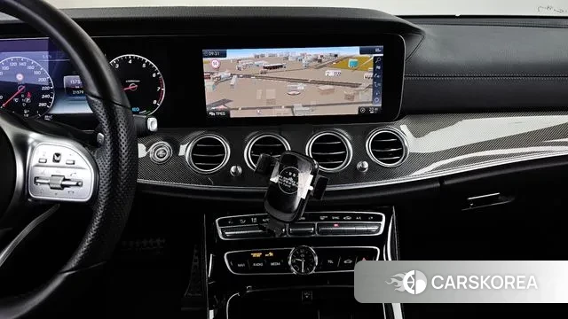 Mercedes-Benz E-Class W213 2019 Черный из Кореи, фото 5