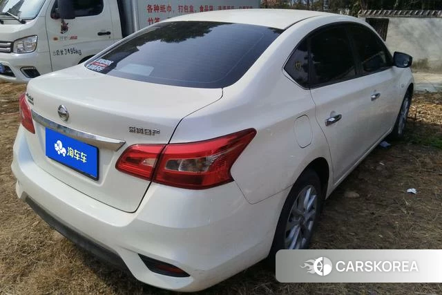 Nissan Xuan Yi 2023 Белый из Китая, фото 5