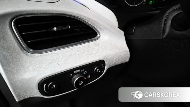 Chevrolet (GM Daewoo) Bolt EV 2019 Синий из Кореи, фото 5