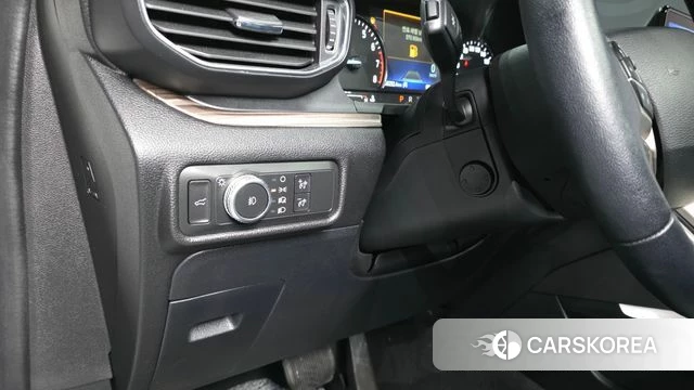 Ford Explorer 6th Generation 2021 Белый из Кореи, фото 5