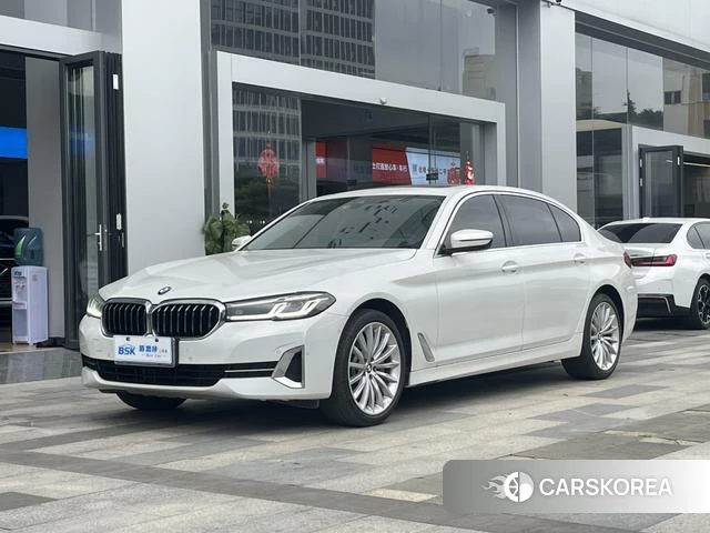 BMW 5 series 2022 Белый из Китая, фото 5