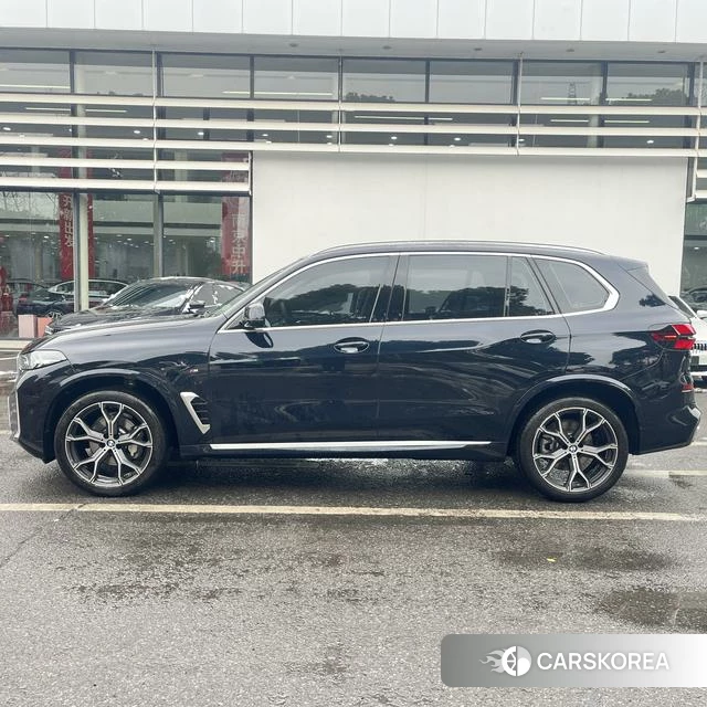 BMW X5 2025 Черный из Китая, фото 5