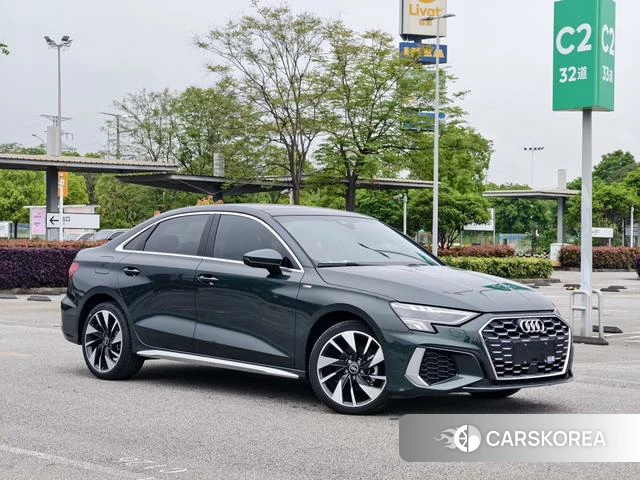 Audi A3 2023 Зеленый из Китая, фото 5