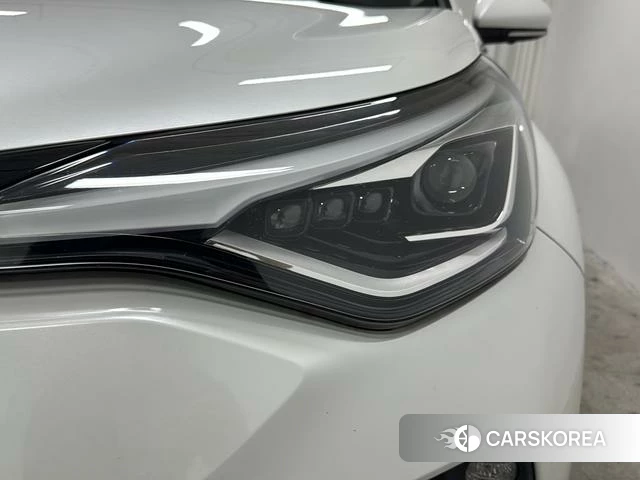 Toyota C-HR 2022 Белый из Китая, фото 5