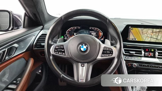 BMW 8 Series (G15) 2021 Черный из Кореи, фото 5
