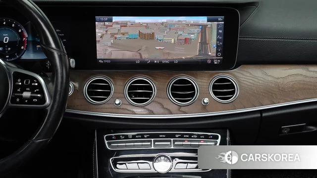 Mercedes-Benz E-Class W213 2018 Черный из Кореи, фото 5