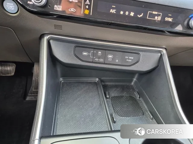 Kia The New Carnival 4th Generation 2024 Белый из Кореи, фото 5