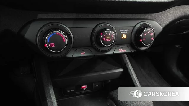 Kia The New K3 2nd generation 2023 Серый из Кореи, фото 5
