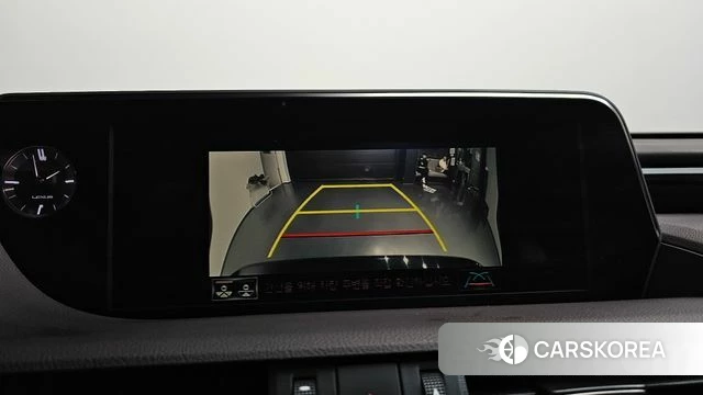Lexus ES300h 7th generation 2019 Черный из Кореи, фото 5