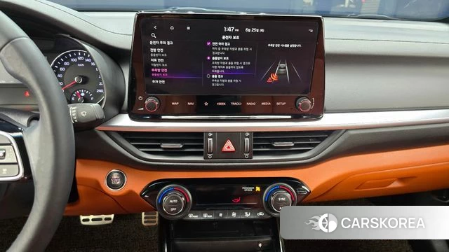 Kia The New K3 2nd generation 2024 Серый из Кореи, фото 5