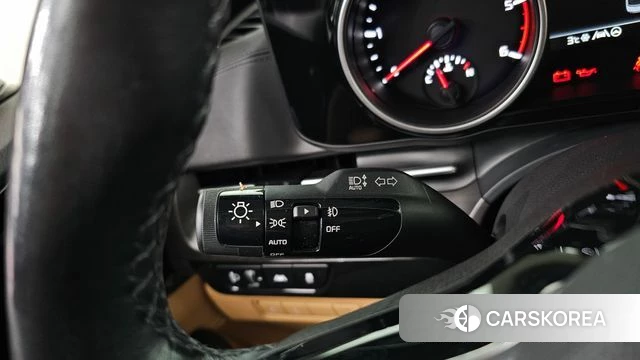 Kia Carnival 4th generation 2021 Белый из Кореи, фото 5