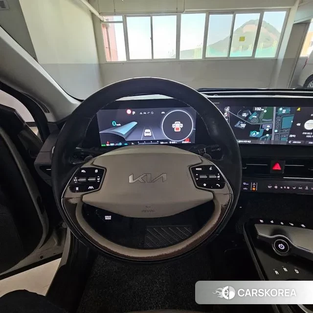 Kia EV6 2021 Жемчужный цвет из Кореи, фото 5