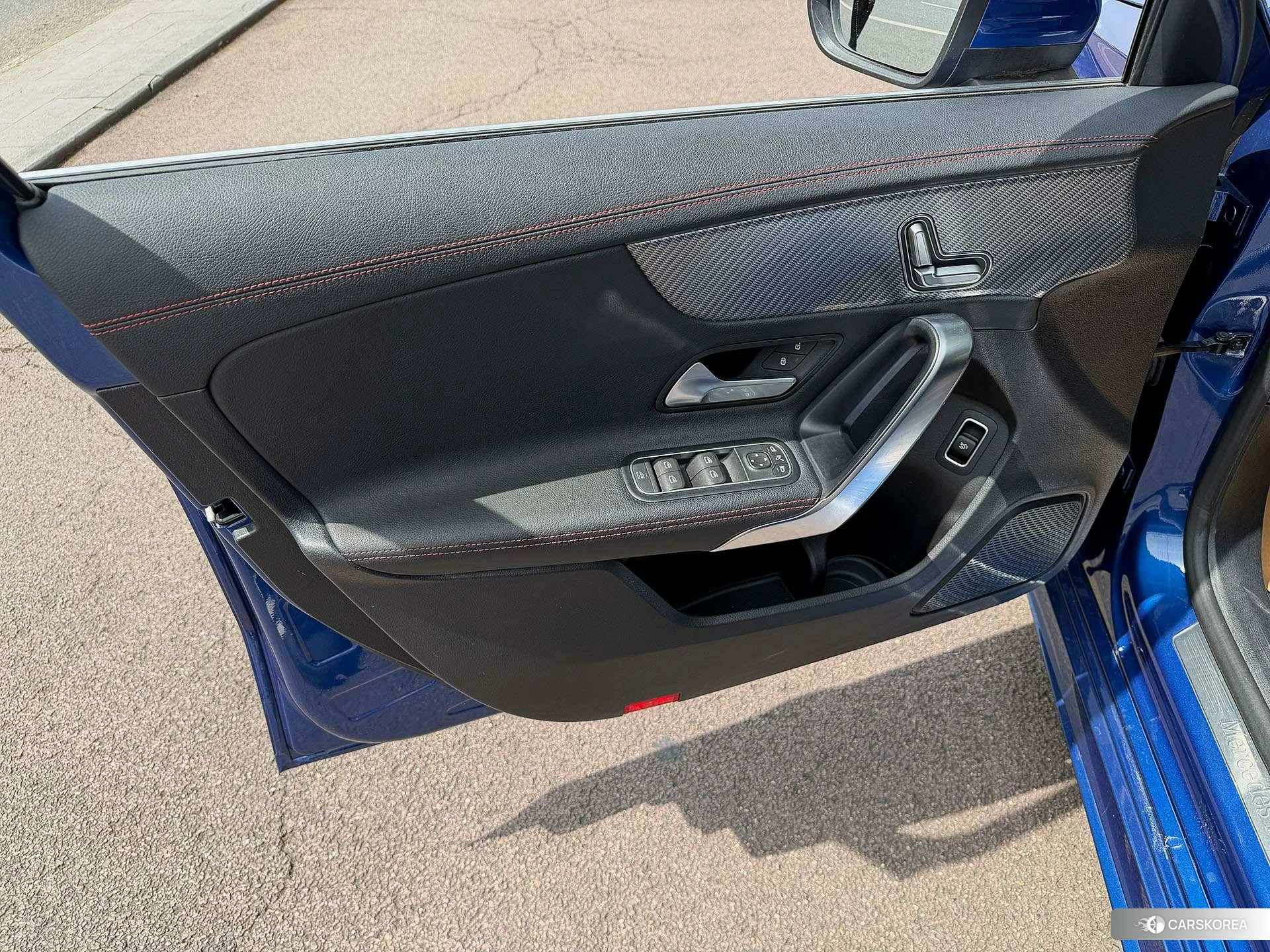Mercedes-Benz Class A 2022 Синий из Китая, фото 5