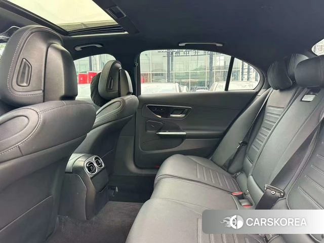 Mercedes-Benz Class C 2024 Белый из Китая, фото 5