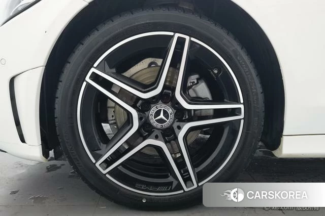 Mercedes-Benz Class C 2021 Белый из Китая, фото 5