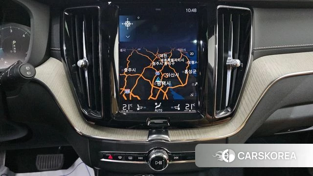 Volvo XC60 second Generation 2019 Белый из Кореи, фото 5