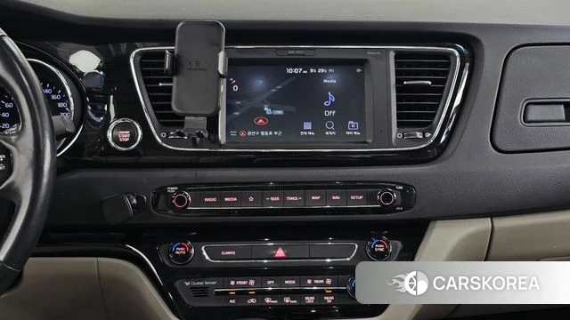 Kia The New Carnival 2018 Черный из Кореи, фото 5