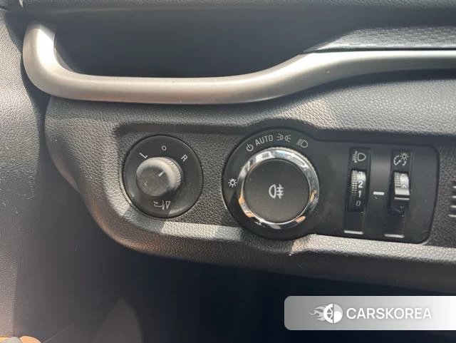 Buick Yuelang 2018 Белый из Китая, фото 5