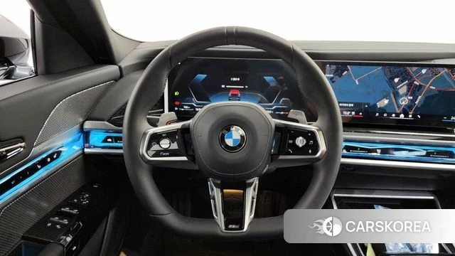 BMW 7 Series (G70) 2025 Черный из Кореи, фото 5
